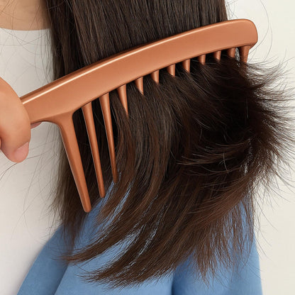 Wide-Tooth Satin Comb – Gentle & Elegant Detangling